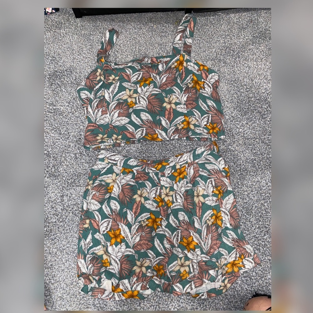 Flowery Two piece set